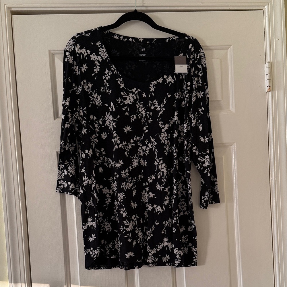 J. Jill Black and White Floral Print Tunic